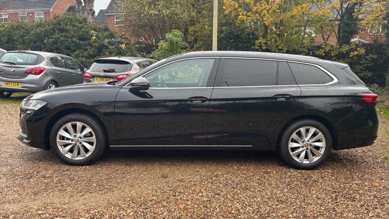 Skoda Superb 2.0 TDI SE Technology 5dr DSG Diesel Estate